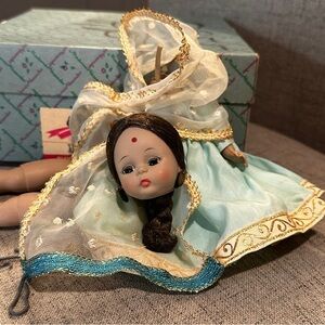 Madam Alexander 8 In. India #575 Doll With Original Box & Tag NEEDS restringing